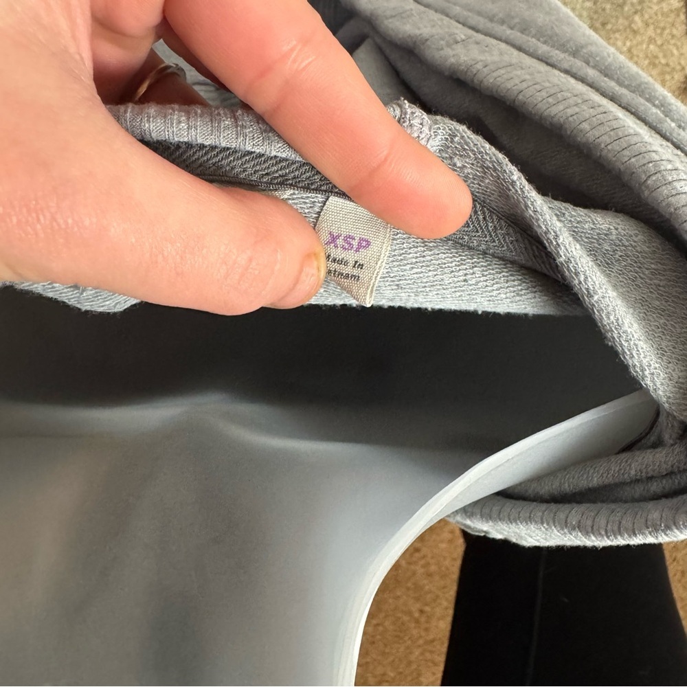 Athleta Bliss Light Grey Hoodie Dress Size XS - Picture 10 of 10